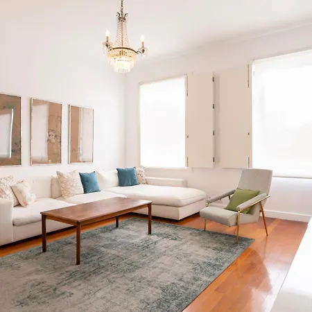 Apartment Carmo Lisbon